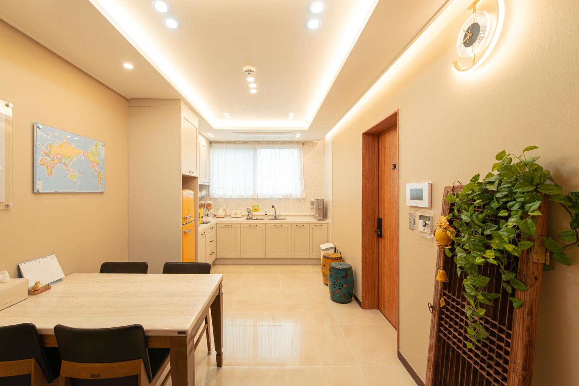 Incheon Airport Guest House King Eksteriør billede