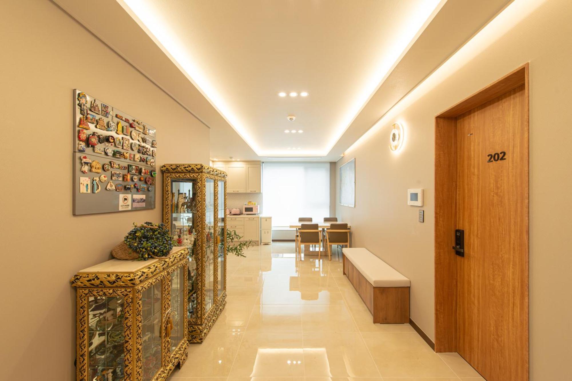 Incheon Airport Guest House King Eksteriør billede